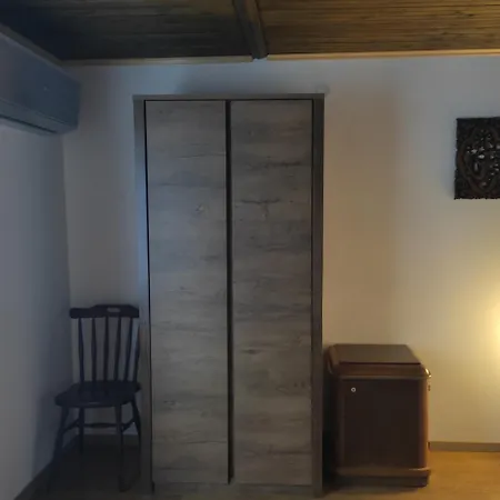 Διαμέρισμα Kenderhordo Pihenohaz *