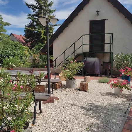 Lägenhet Kenderhordo Pihenohaz Zánka