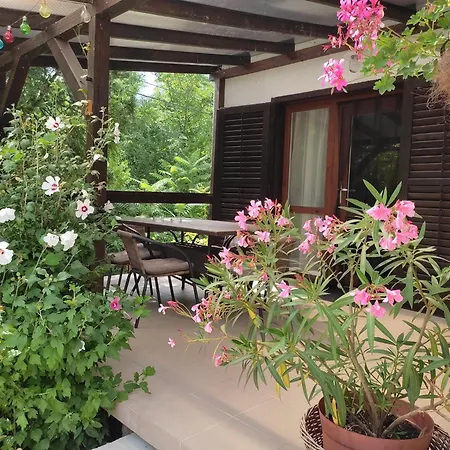 Lägenhet Kenderhordo Pihenohaz *